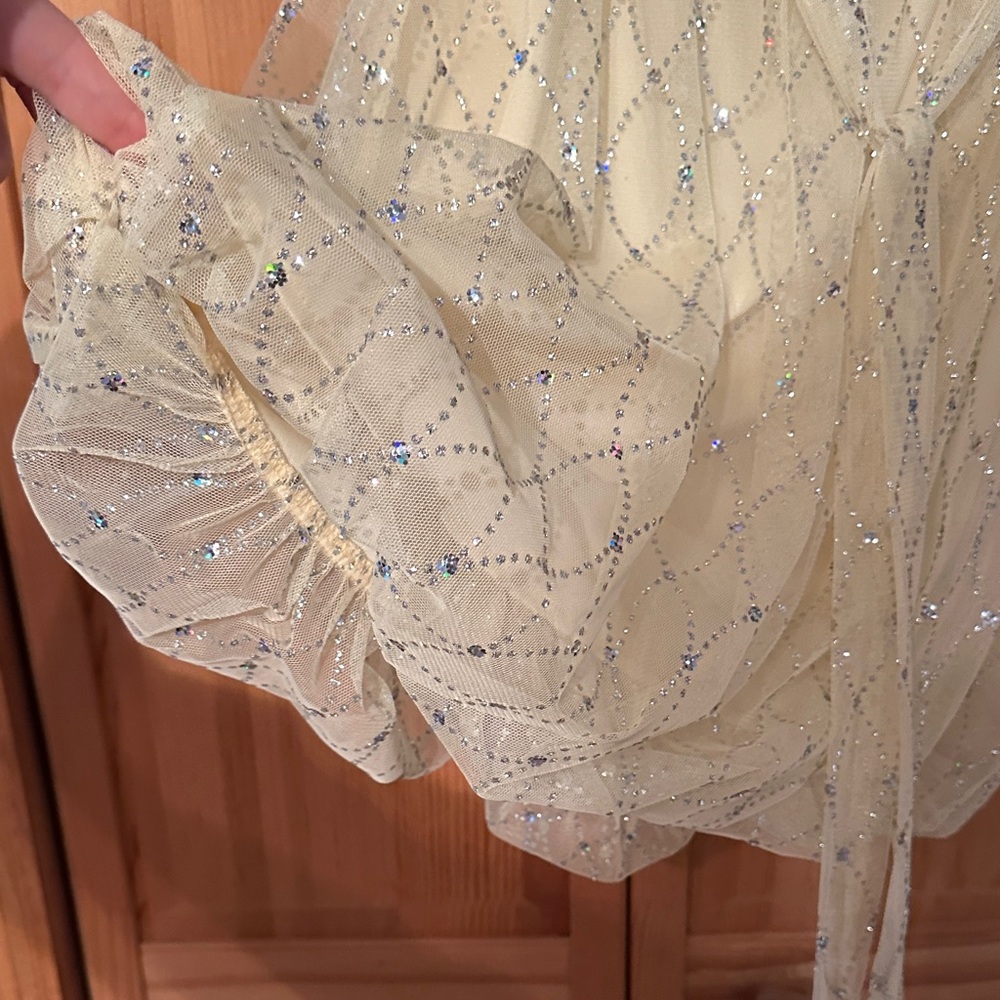 Windsor Cream Strapless Dress with Silver Details - Picture 5 of 6
